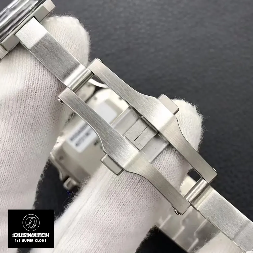 Unfolded clasp of the Super Clone Men's Cartier Santos Large WSSA0018 Watch.