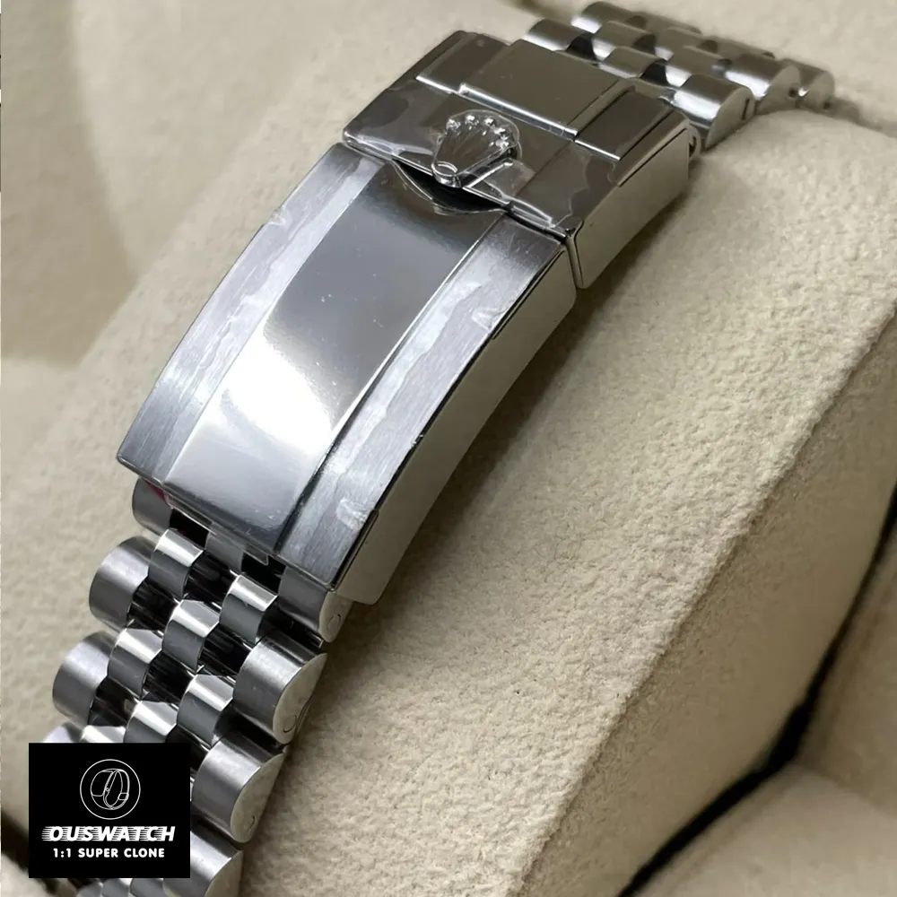 Super Clone Rolex Batgirl GMT Master II Watch Stainless Steel Bracelet and Clasp Detail Display