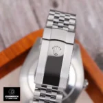 Super Clone Rolex Datejust Green watch with an Oysterclasp folding clasp