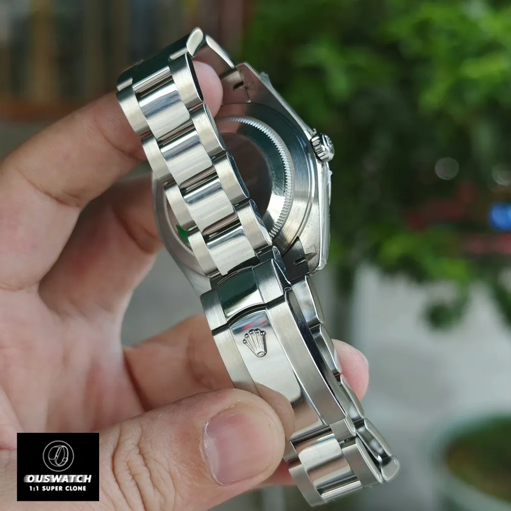 Super Clone Rolex Datejust Wimbledon watch with an Oyster bracelet