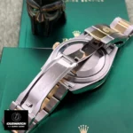 Replica Sky-Dweller Oysterclasp Close-Up