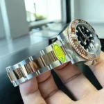 Close-up of the Rolex GMT-Master II Root Beer 126711CHNR two-tone bracelet in rose gold and stainless steel.