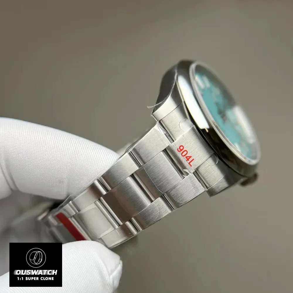 Replica Rolex Tiffany Blue Dial 124300 watch with Oyster bracelet