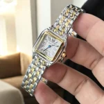 Super Clone Panthère de Cartier Watch 75-Degree Angle Display