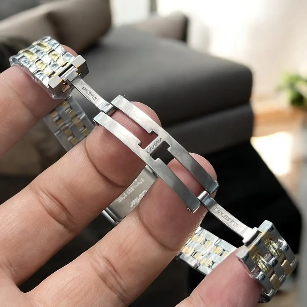 Super Clone Panthère de Cartier Watch Open Clasp Detail