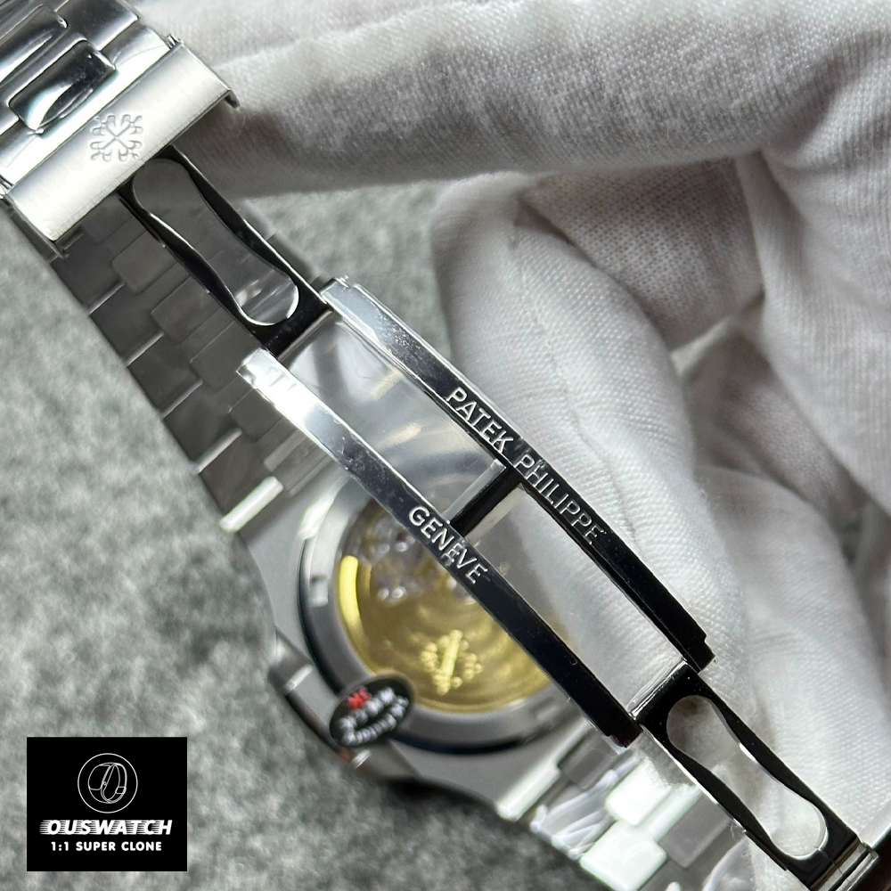 atek philippe 5711 white dial Double-fold clasp