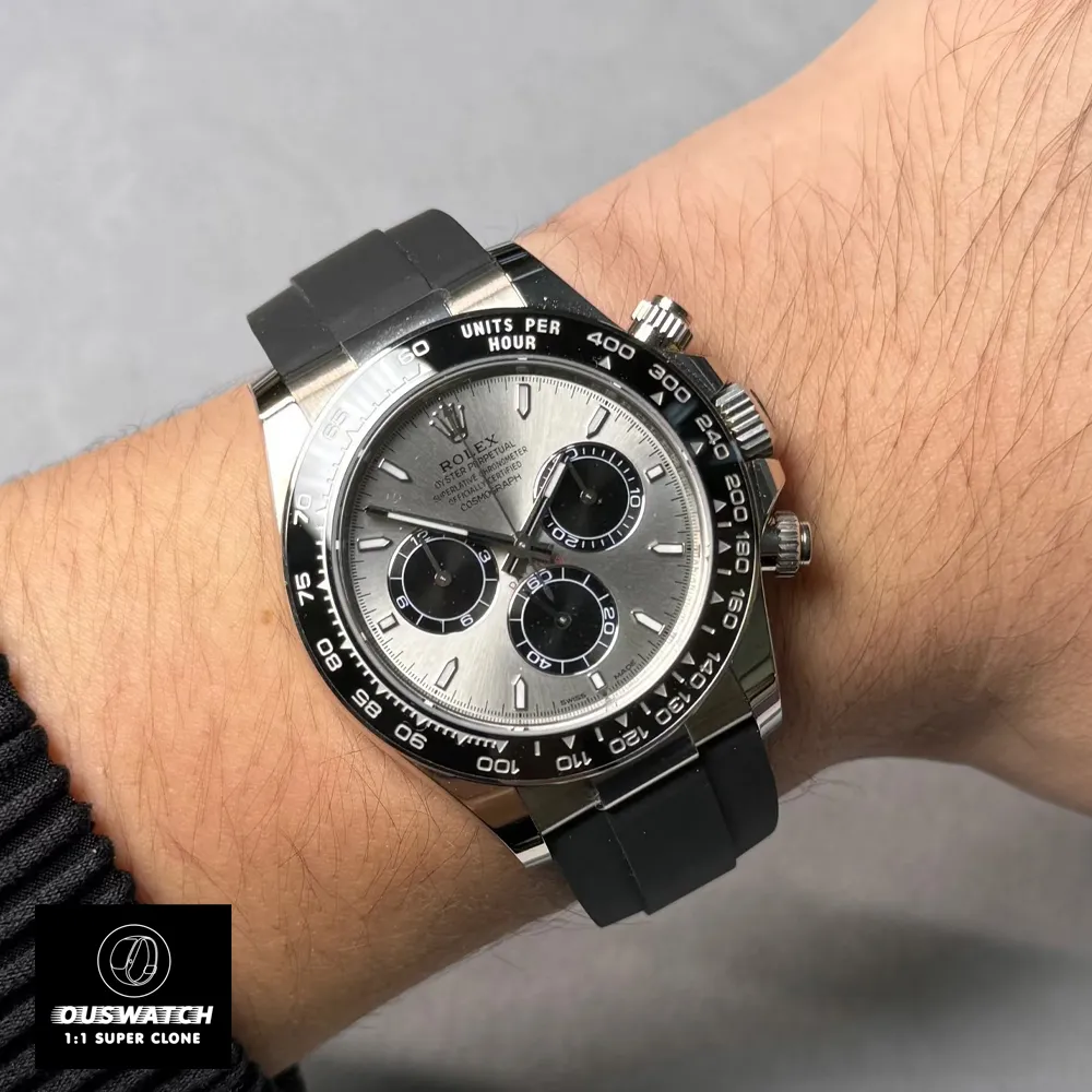 Rolex Cosmograph Daytona 126519LN worn on the wrist