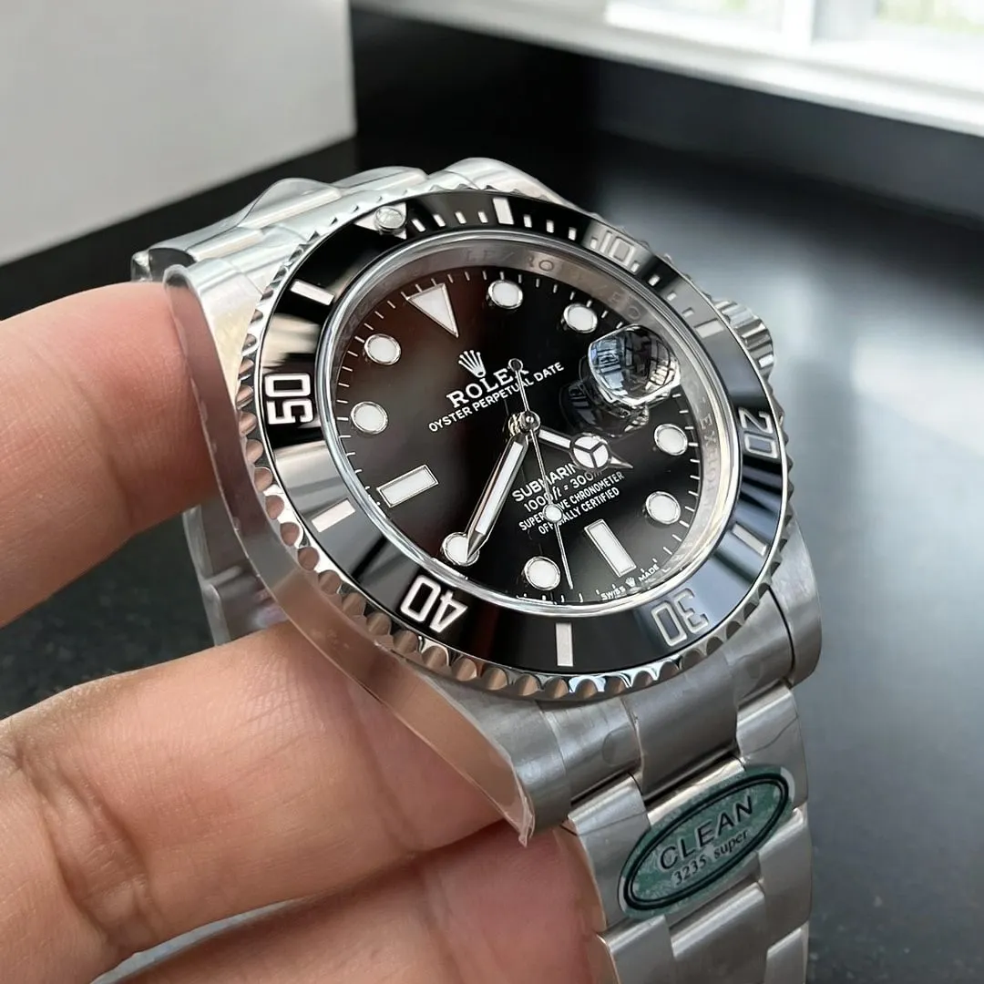 Unidirectional Black Cerachrom Bezel – Rolex Submariner 126610LN
