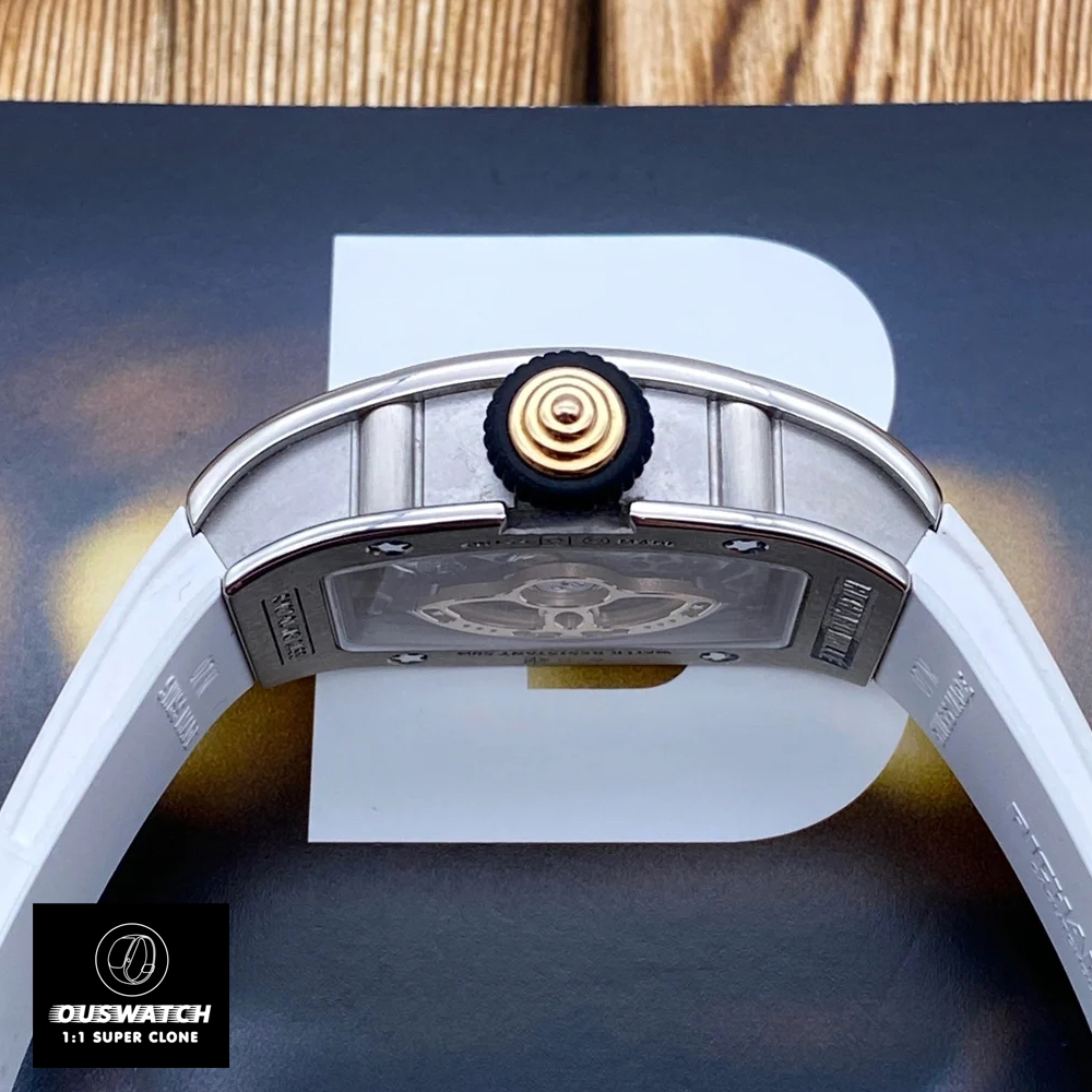 Horizontal profile of screw-down crown with double O-ring seals, engineered for 5,000+ actuation cycles in RM 07-01 luxury replica watch