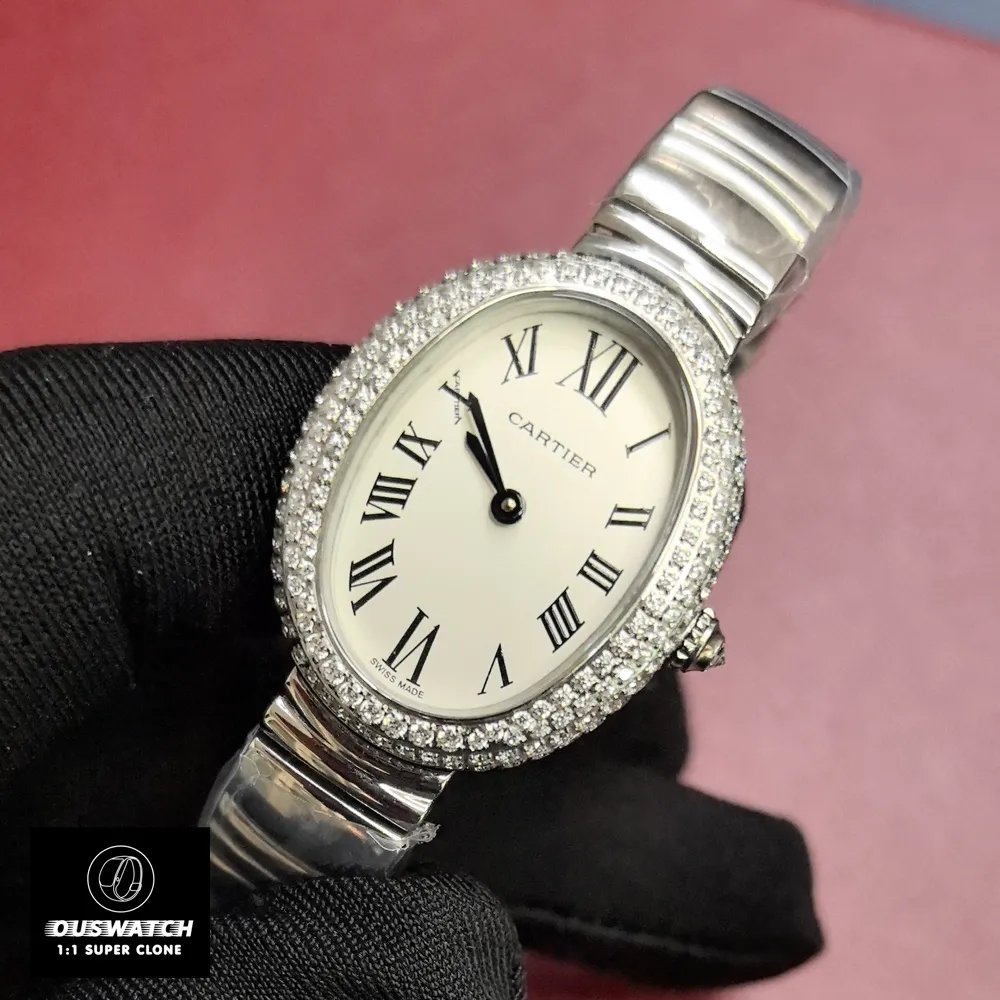 Cartier Baignoire WJBA0020 white gold bracelet integrated with diamond bezel.