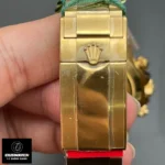 18ct gold clasp detail of the Rolex Daytona 116508 super clone, featuring engraved logo and solid link construction.