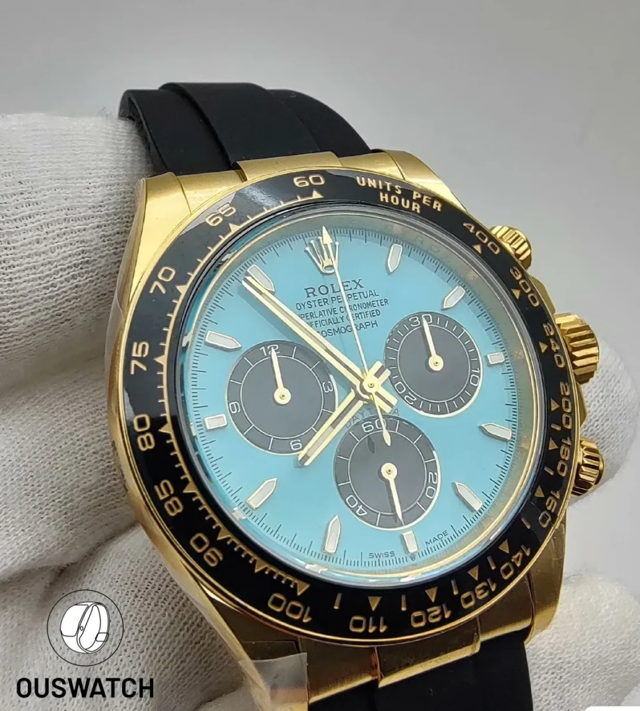 Replica golden Rolex Daytona 126518LN with turquoise blue (Tiffany) dial display