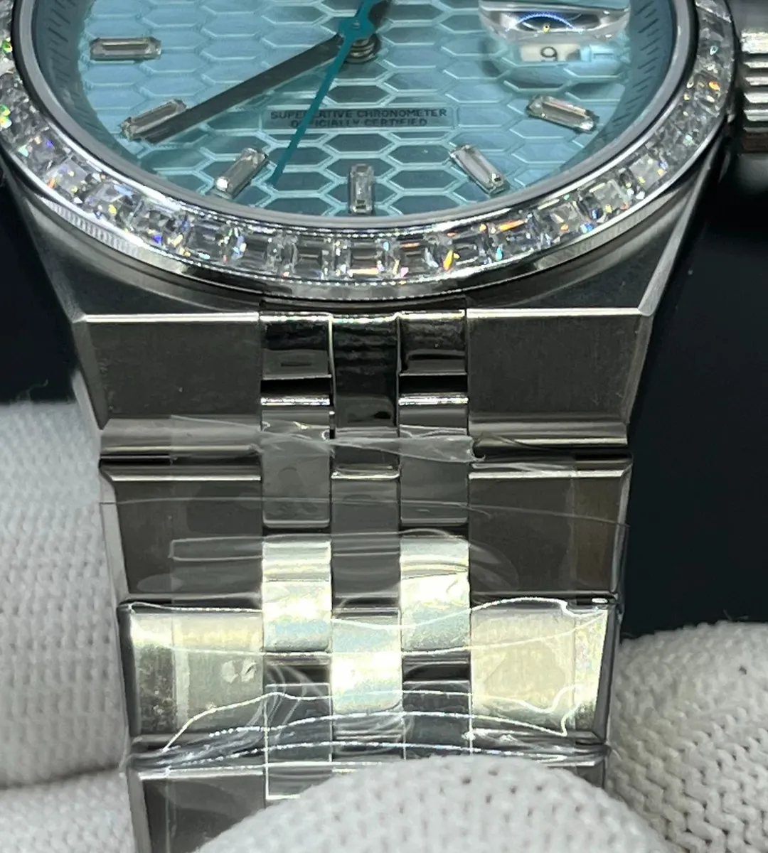 Replica Rolex Land‑Dweller 40 diamond bezel detail close‑up
