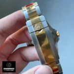 Stainless steel and yellow gold two-tone bracelet of the Rolex 126613LB-0002, detailed link view.