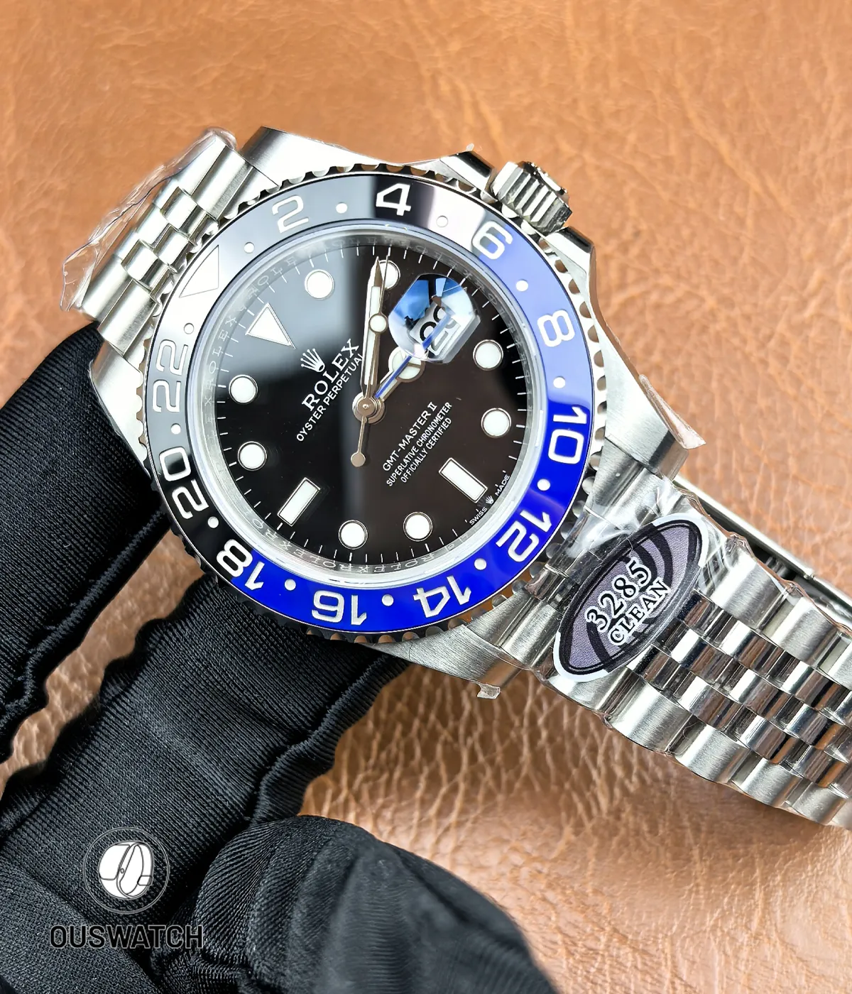 130° panoramic front view of the GMT-Master II Batgirl 126710BLNR displaying bezel, dial and bracelet flow.