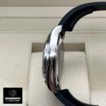 Side view of Rolex Cosmograph Daytona in white gold