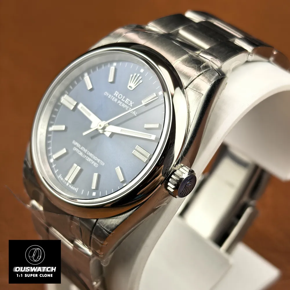 75° angled composition focusing on the case profile and crown area, with soft reflections on the polished surfaces.