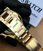 Full view of the bracelet showing links and finish of the Rolex Daytona 116505 rose gold female super clone.